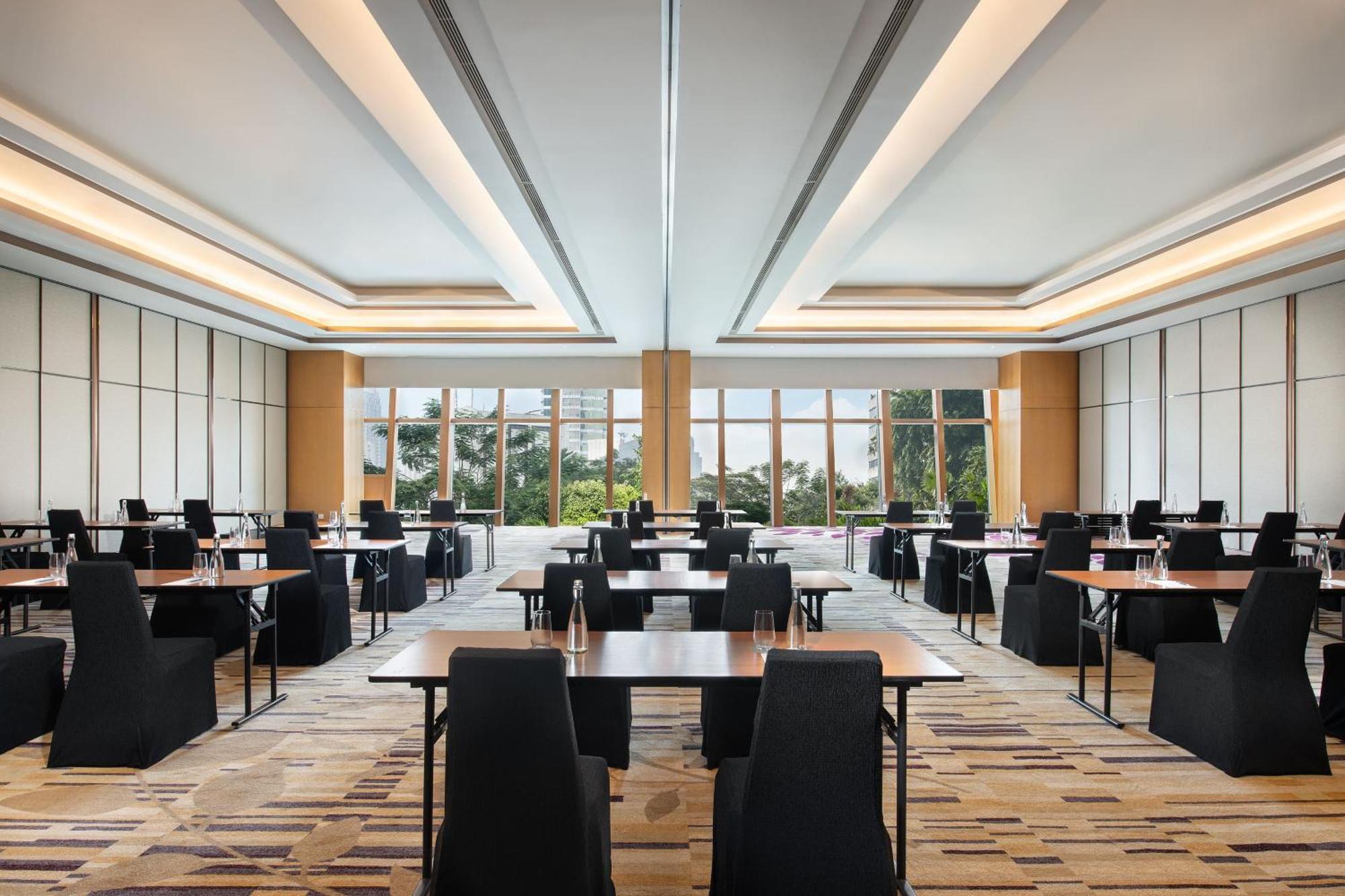 The Westin Jakarta Exterior photo
